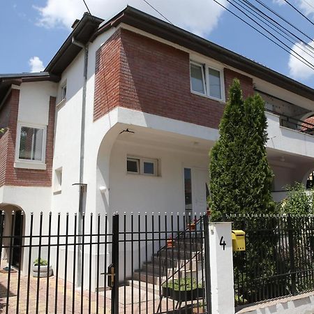 City Center Apartments Прілеп Екстер'єр фото