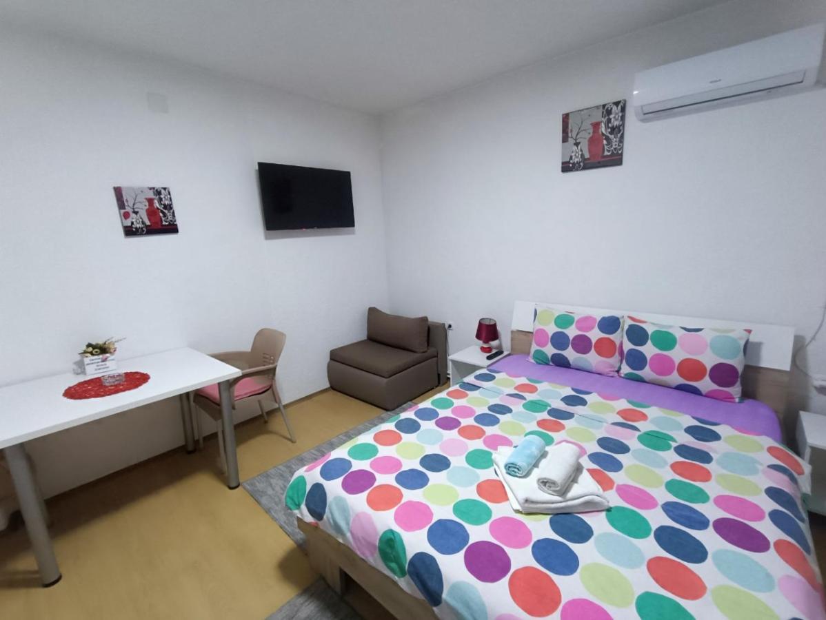 City Center Apartments Прілеп Екстер'єр фото