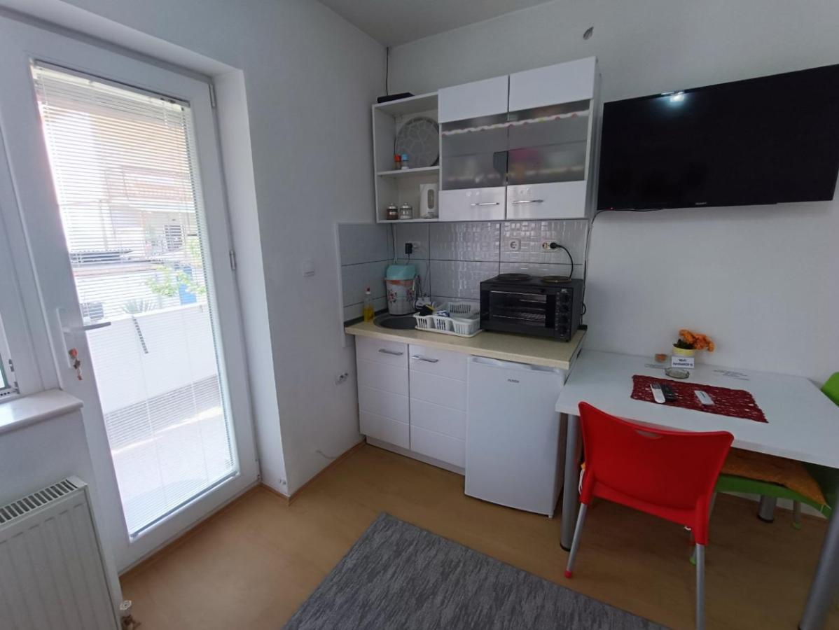 City Center Apartments Прілеп Екстер'єр фото