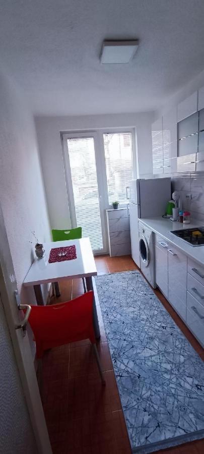 City Center Apartments Прілеп Екстер'єр фото