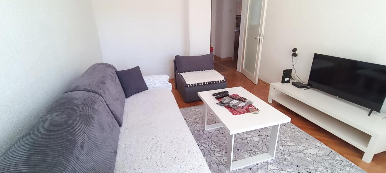 City Center Apartments Прілеп Екстер'єр фото