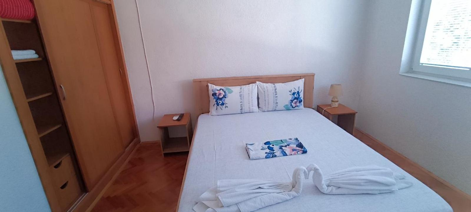 City Center Apartments Прілеп Екстер'єр фото
