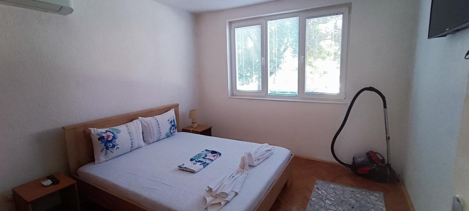 City Center Apartments Прілеп Екстер'єр фото